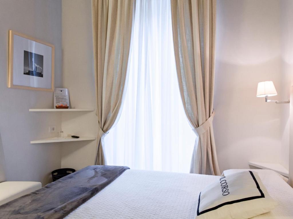 シエーナ B＆B イル コルソ Bed & Breakfast 部屋 写真